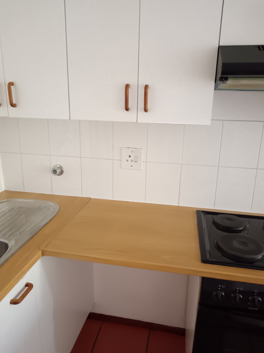 To Let 2 Bedroom Property for Rent in West Beach Western Cape